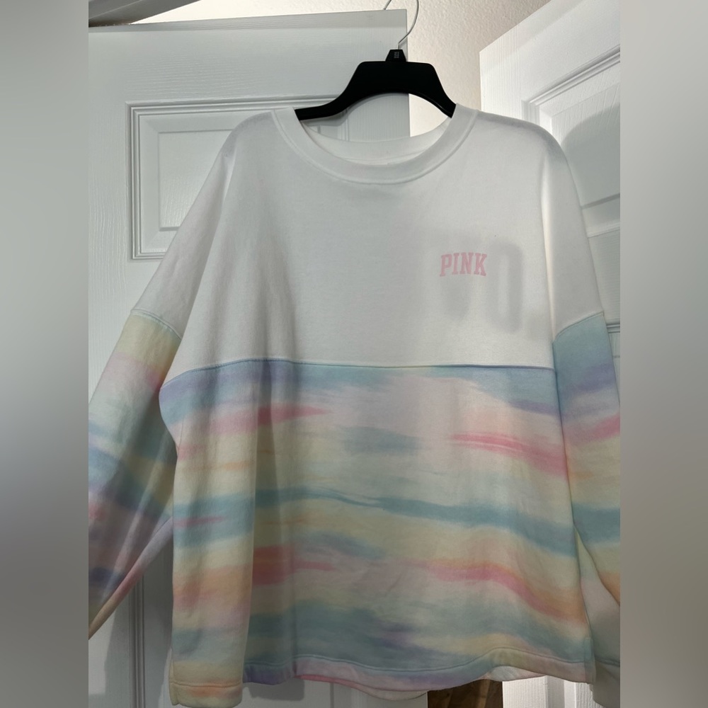 PINK Varsity Crew Sweatshirt 💗